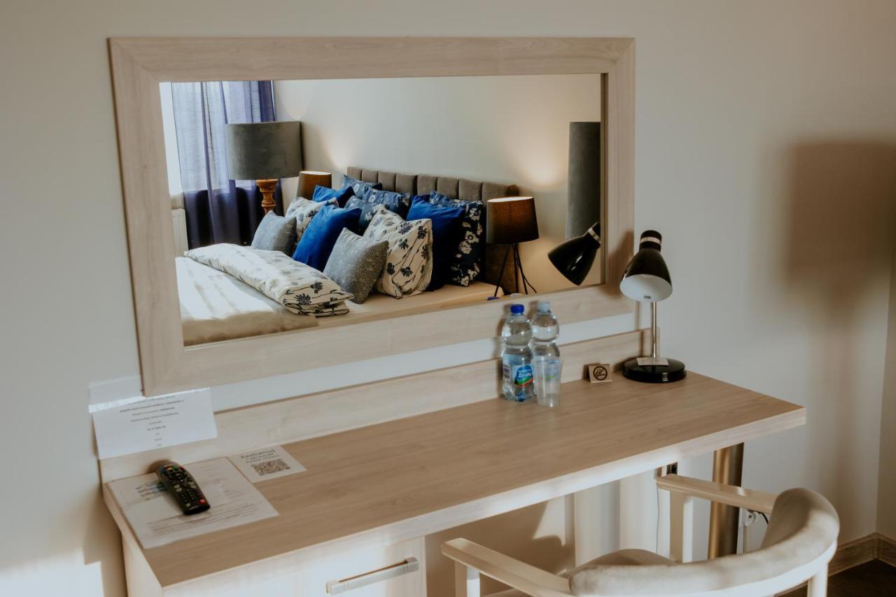 Zasutowo Hotel Greys Polonia מראה חיצוני תמונה