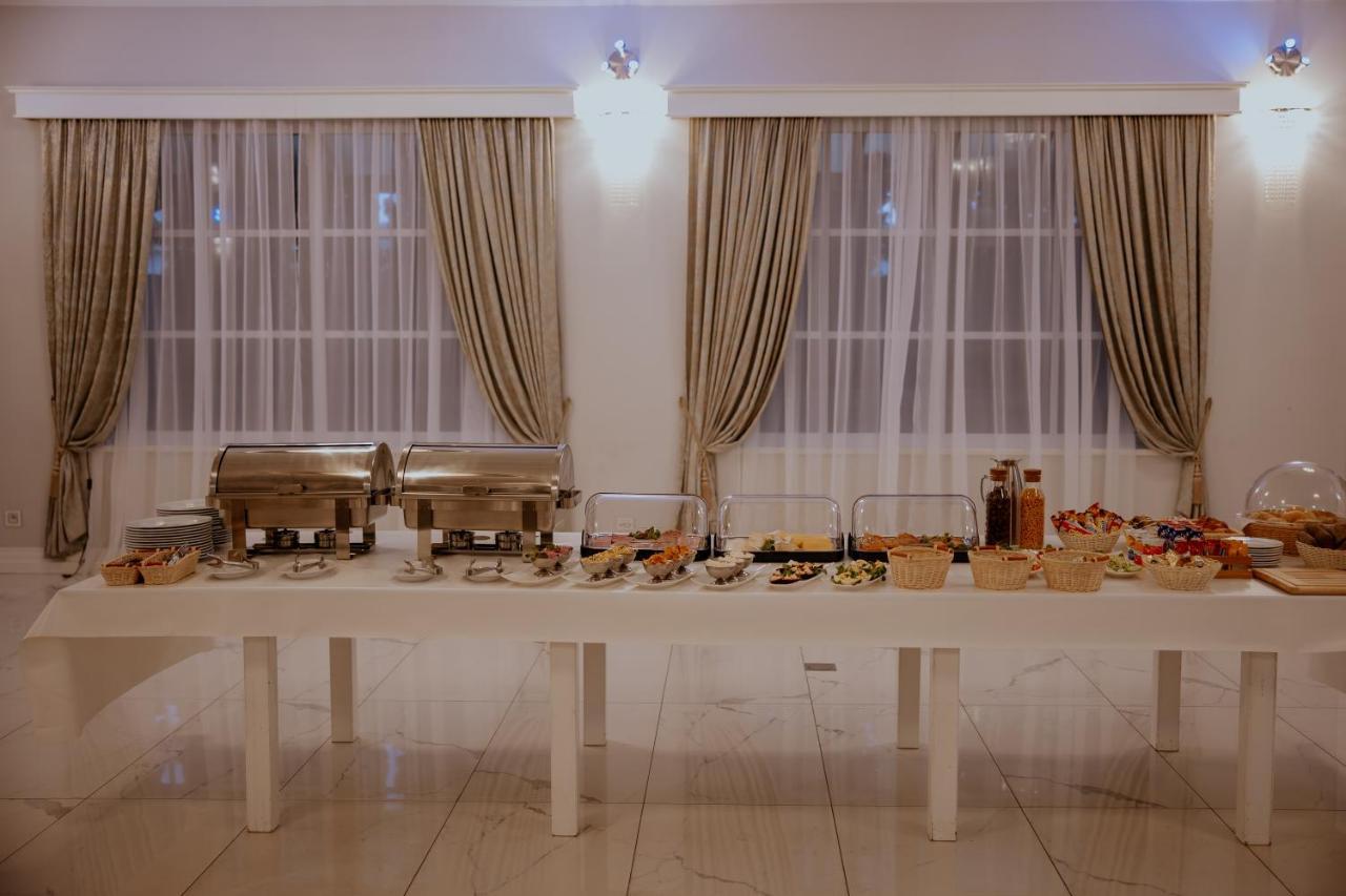 Zasutowo Hotel Greys Polonia מראה חיצוני תמונה
