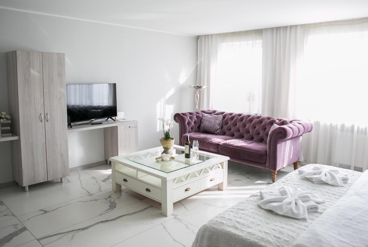 Zasutowo Hotel Greys Polonia מראה חיצוני תמונה